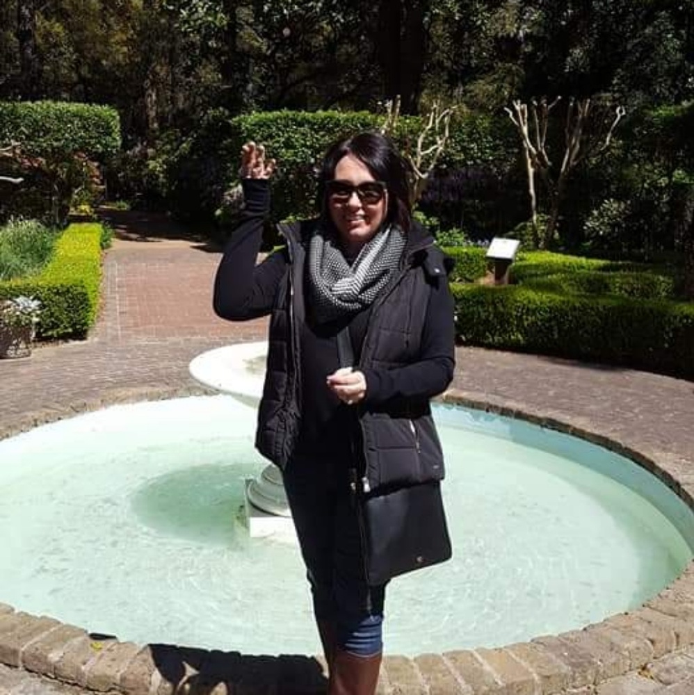 Meet your Posher, Lorraine